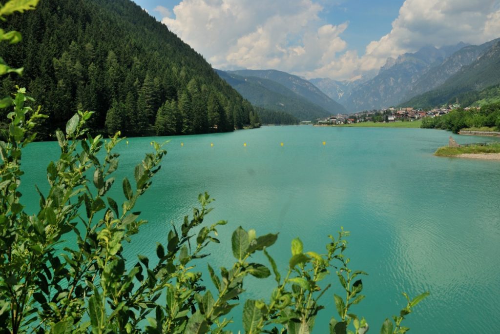 Il Lago di Auronzo, foto Stefano Ardito
