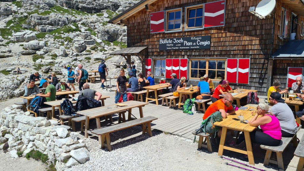 Il rifugio Pian di Cengia, foto SA