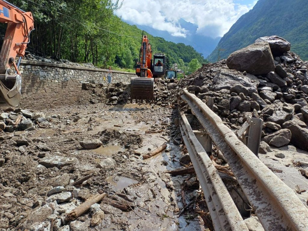 La SP 460 a Fornolosa in Valle Orco