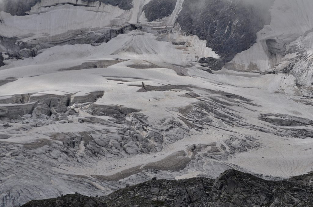 La Vedretta della Presanella dal rifugio Denza, foto di Stefano Ardito