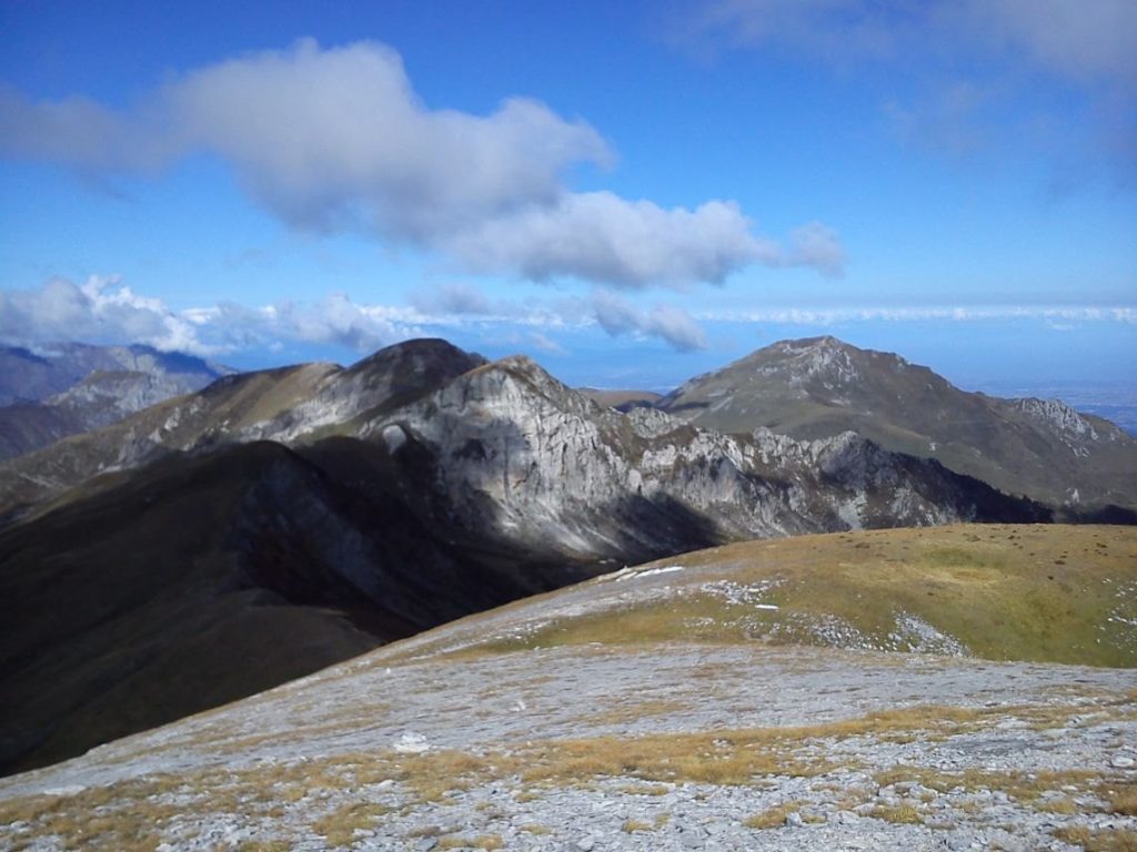 Mondolé (a destra) e Seirasso. Foto Lorenzo Volpe