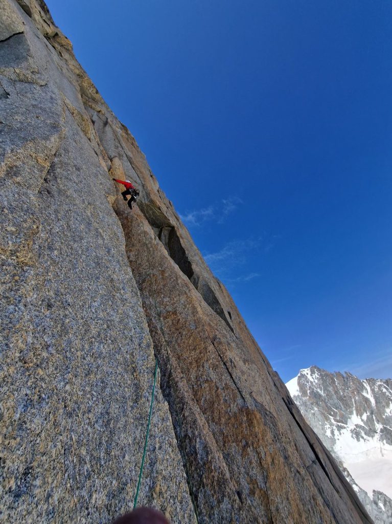Su Divine Providence, nel Gruppo del Monte Bianco
