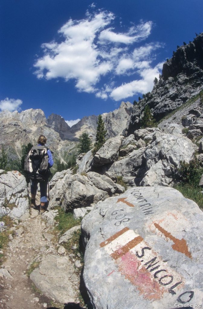 Verso il Rifugio Contrin. Foto Cesare Re