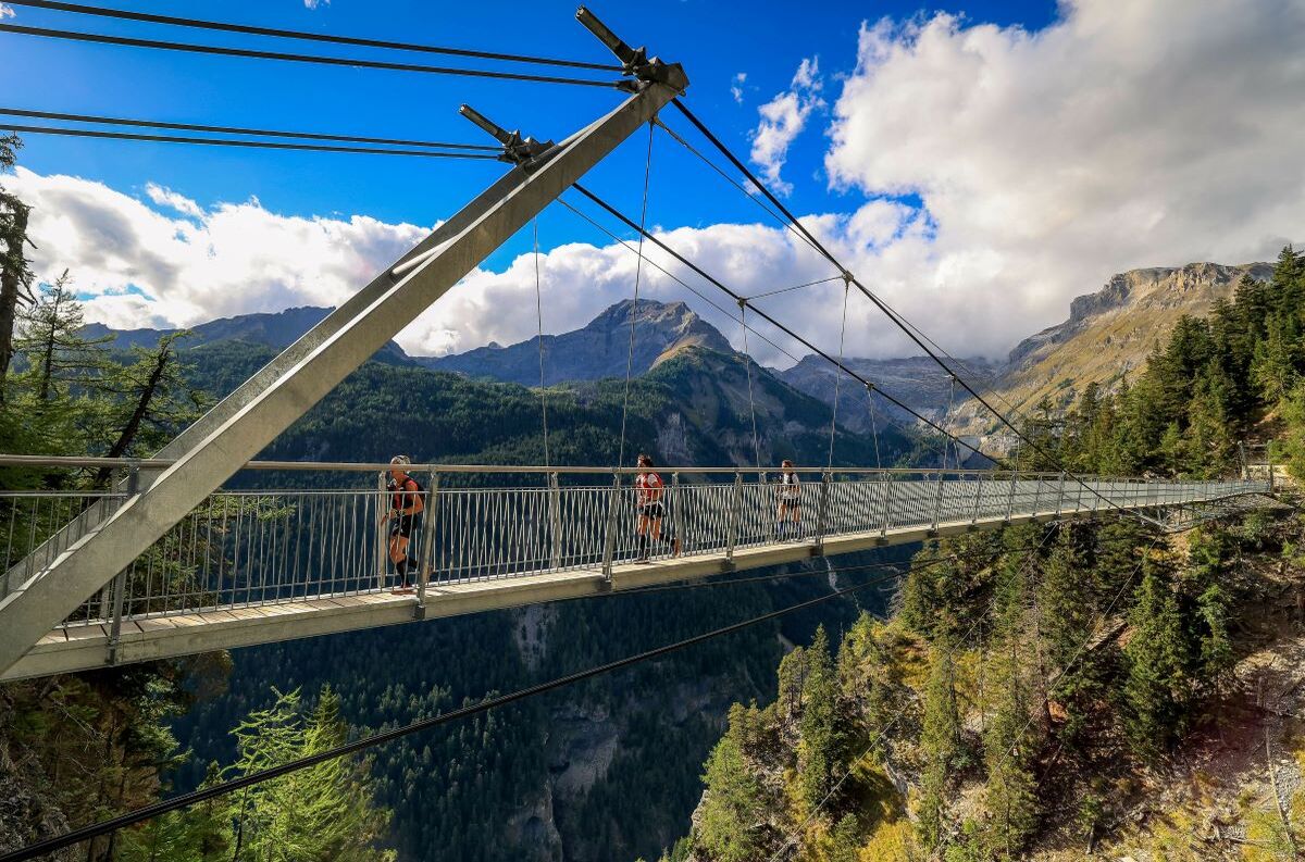 La passerella sulla Bisse du Ro Deprez Photo