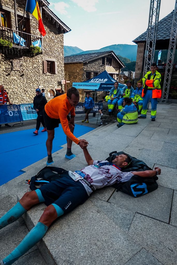 Anche i campioni si stancano. Foto FB Francois D