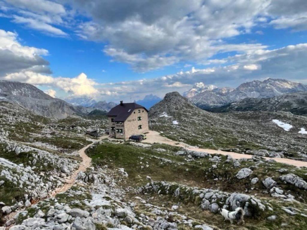 Il rifugio Biella. Foto Alice Pancheri