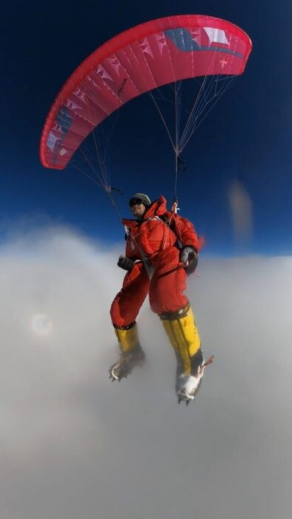 Jean-Yves Fredriksen in volo dal K2