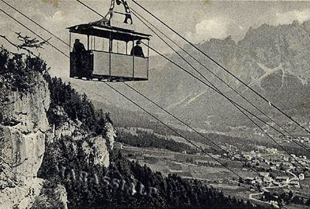 La funivia di Pocol nel 1925. Foto Archivio famiglia Franchetti