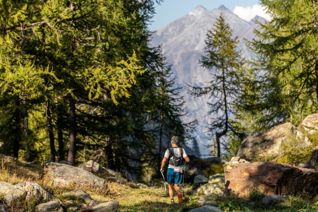 Nel vallone di Brenve. Ph Roberto Roux _ Zzam! Agency