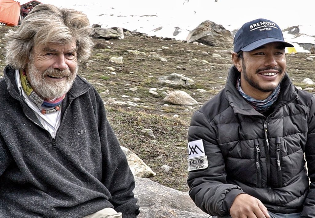 2019, Messner con Nirmal Purja in Nepal