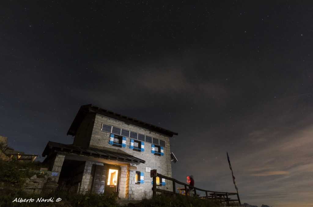 Il Rifugio Carè Alto-Dante Ongari. Foto Alberto Nardi