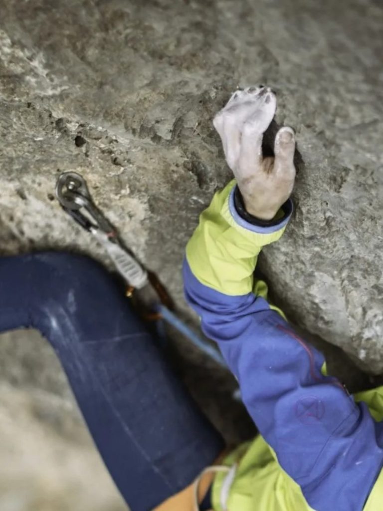 La mano di Federica Mingolla. Foto arch. La Sportiva