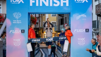 L'arrivo vittorioso a Courmayeur di Francois d'Haene. Foto Alessandro Zambianchi Zzam Agency