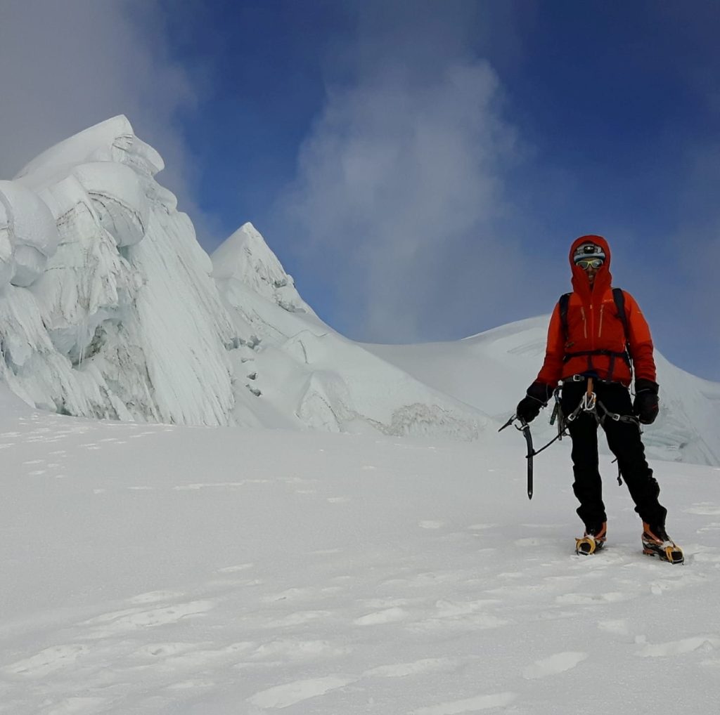 Filippo Zanin in una passata spedizione sul Ranapalca, in Perù @Foto FB Filippo Zanin