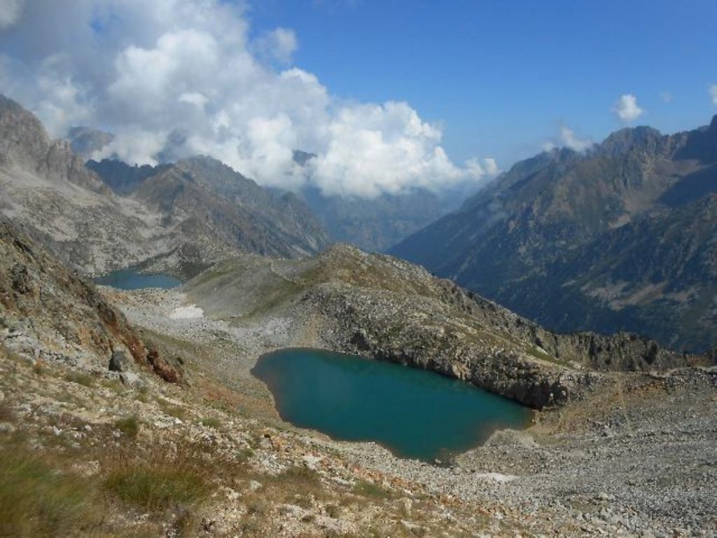 I laghi visti dal colle. Foto Lorenzo Volpe