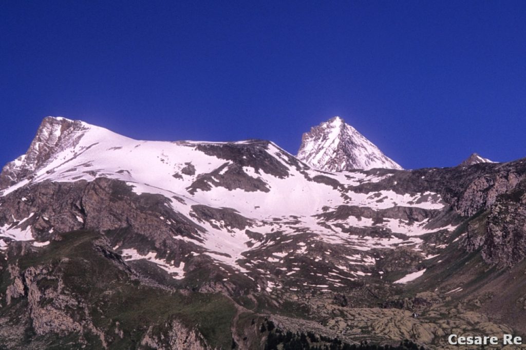 La Grivola vista da Gimillan. Foto Cesare Re