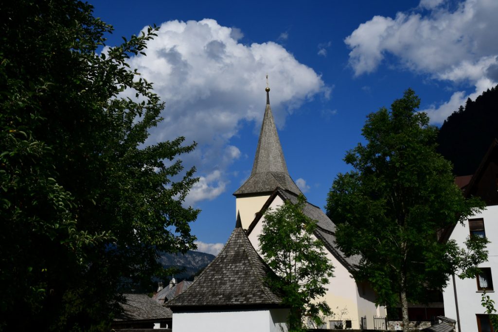 La chiesa di Valbruna, foto Stefano Ardito