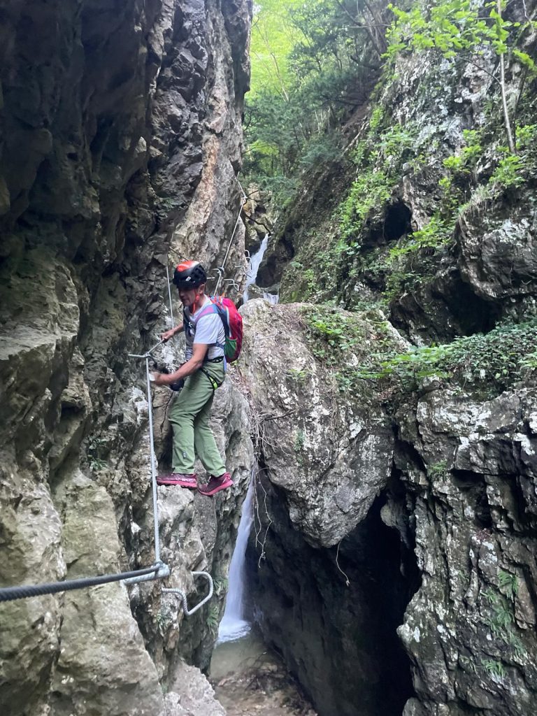 Lungo la Ferrata Val de Ri, a Mezzolombardo, in Trentino
