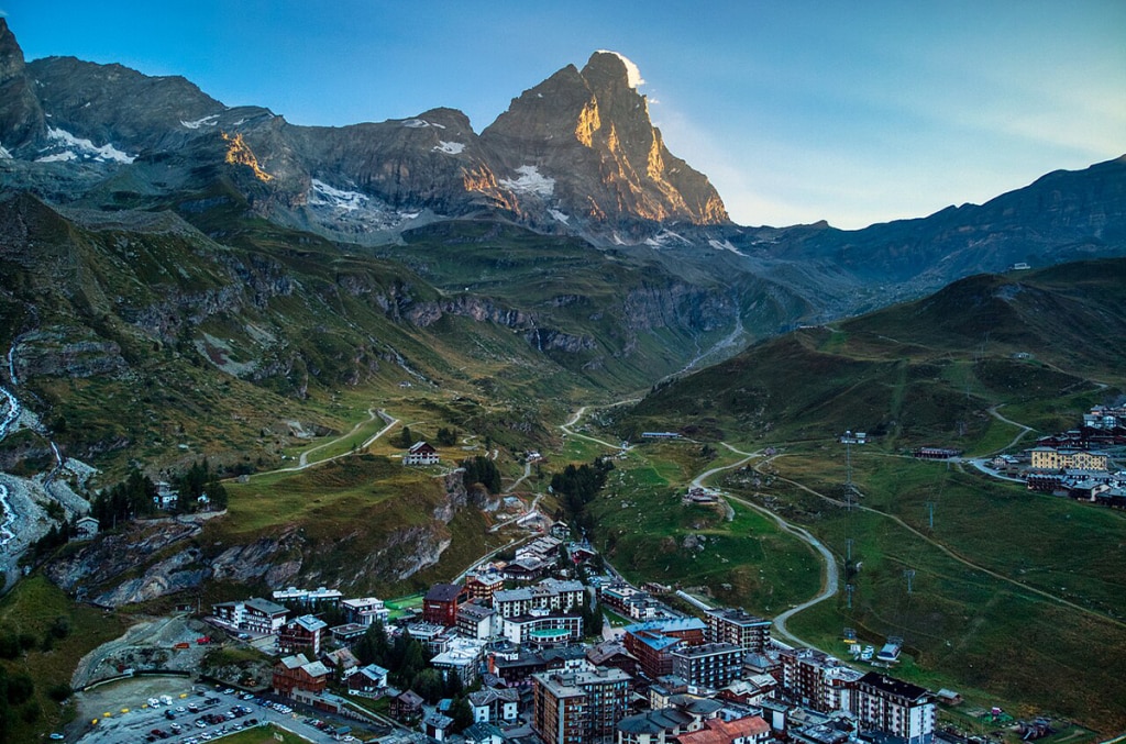 La conca di Cervinia. @ Wikipedia