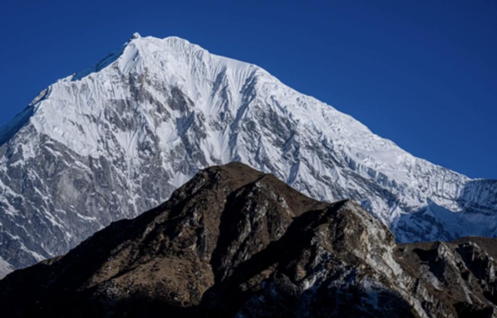 La parete Est del Langtang Lirung. Foto Petr Jan Juračka