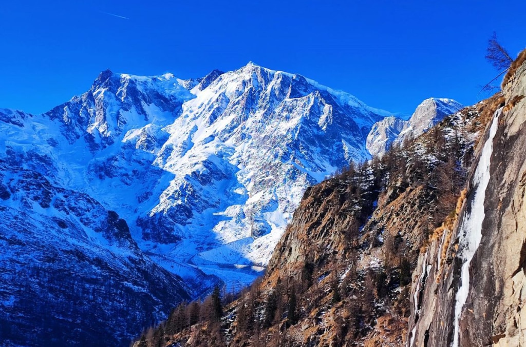 La parete Est del Monte Rosa. Foto Andrea Vola
