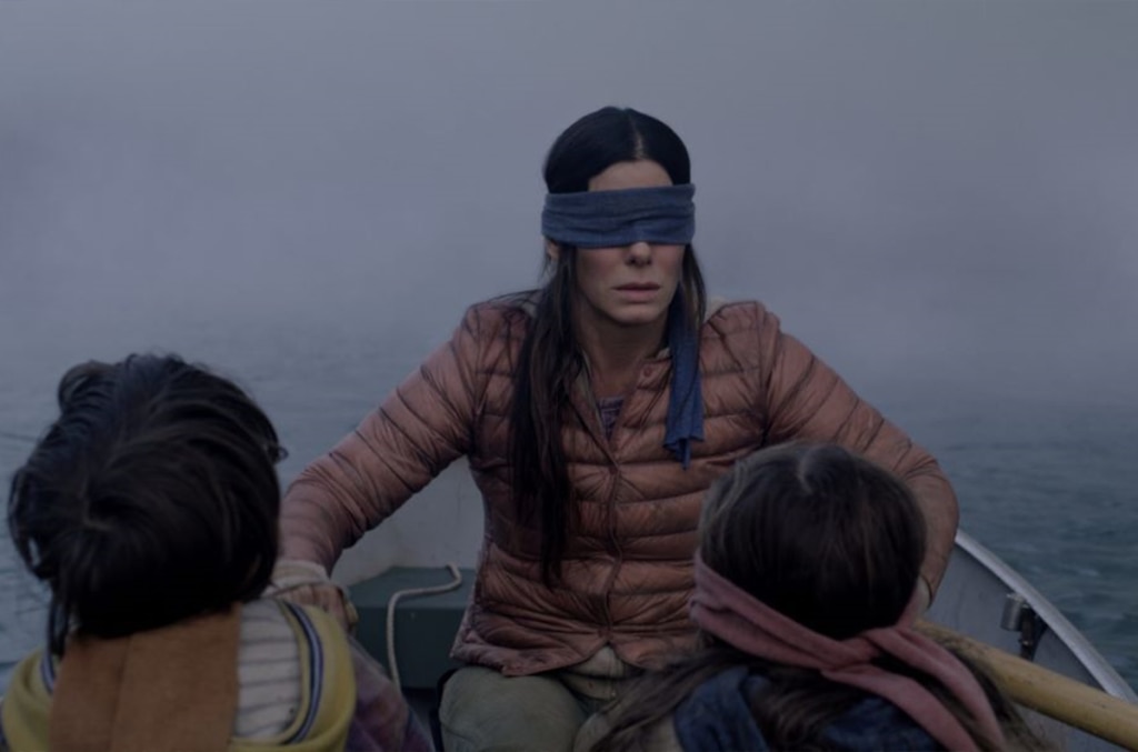 Sandra Bullock in una scena di Bird Box