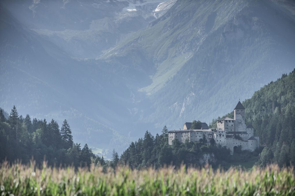Castel Taufers in Valle Aurina, sede del Talklang Festival