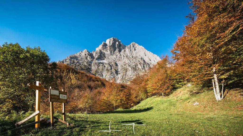 Il Paretone dalla chiesa di San Nicola. Foto Luigi Tassi