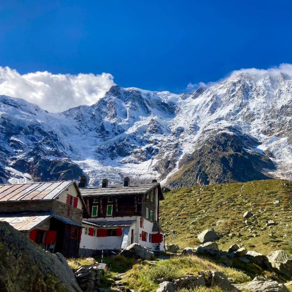 Il Rifugio Zamboni, dove è stato avvistato per l