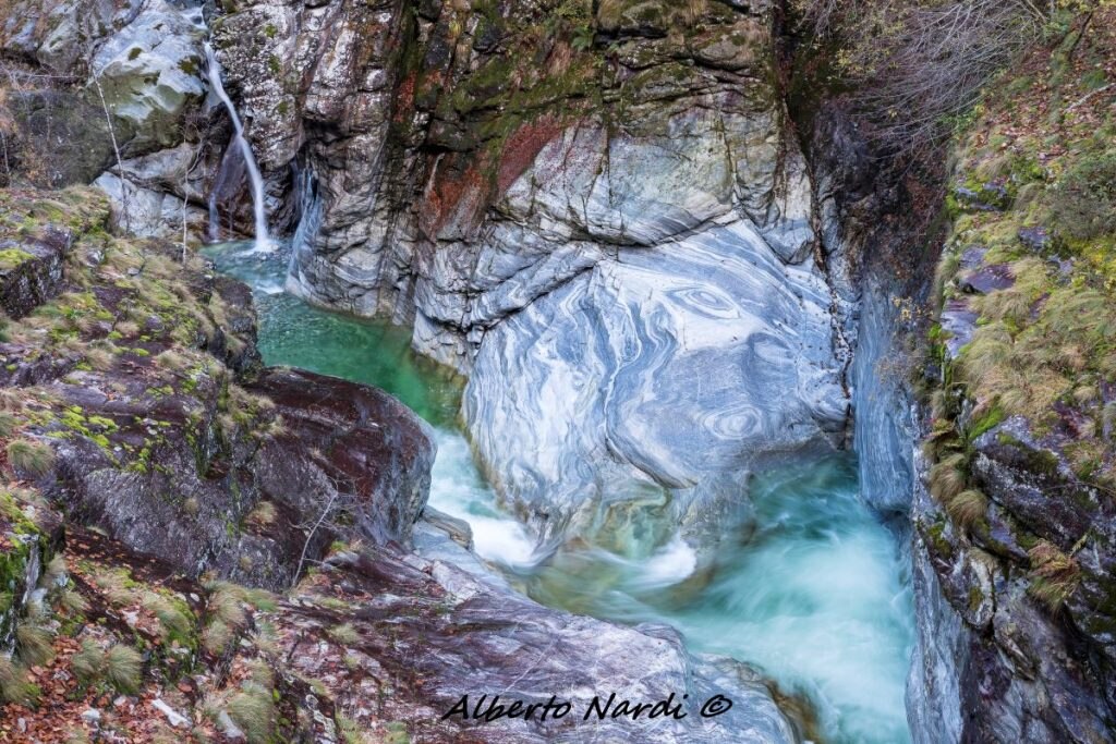 Il torrente Isorno. Foto Alberto Nardi