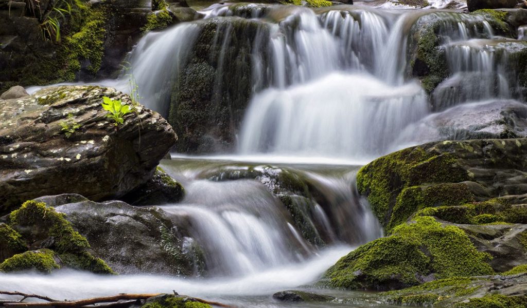 Le Cascate del Doccione, nei pressi di Fellicarolo. Foto RobertoCarnevali