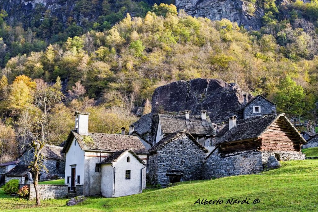 Le case di Sabbione. Foto Alberto Nardi