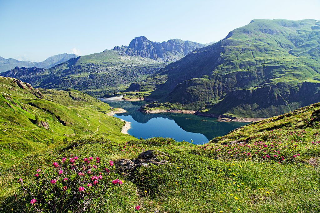 Nei pressi del Rifugio Laghi Gemelli