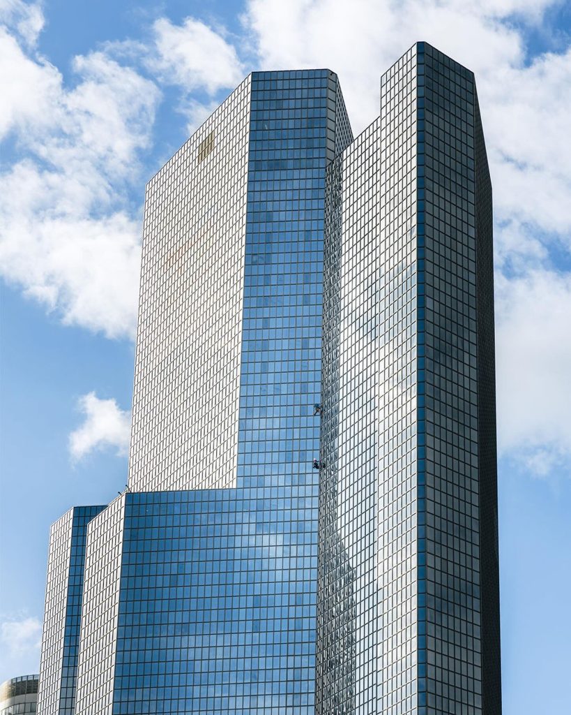 Salendo la Tour Total @ FB Seb Bouin