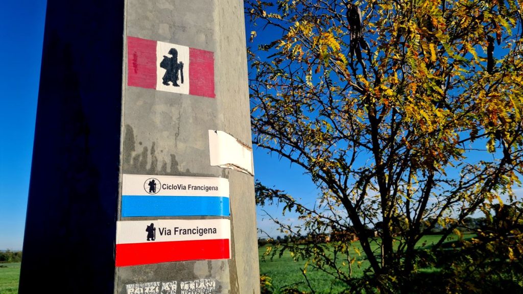 Segnavia della Francigena presso Monterosi