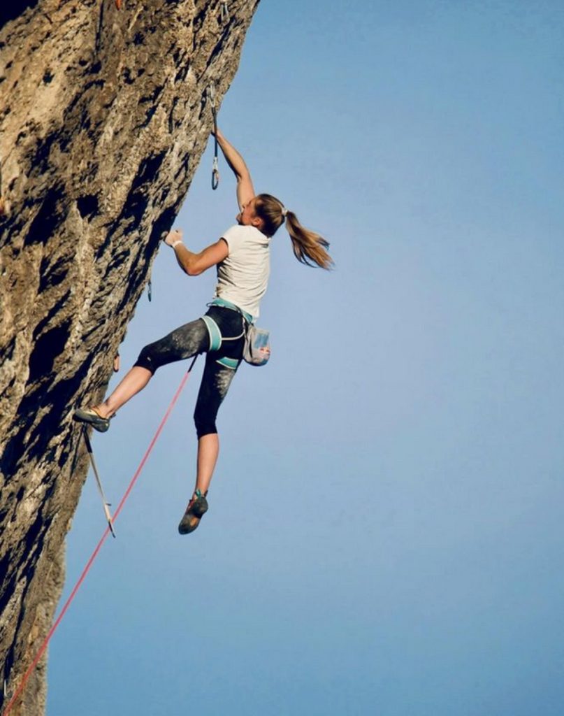 Jessica Pilz su Papichulo (9a+) @tonimasbuchaca