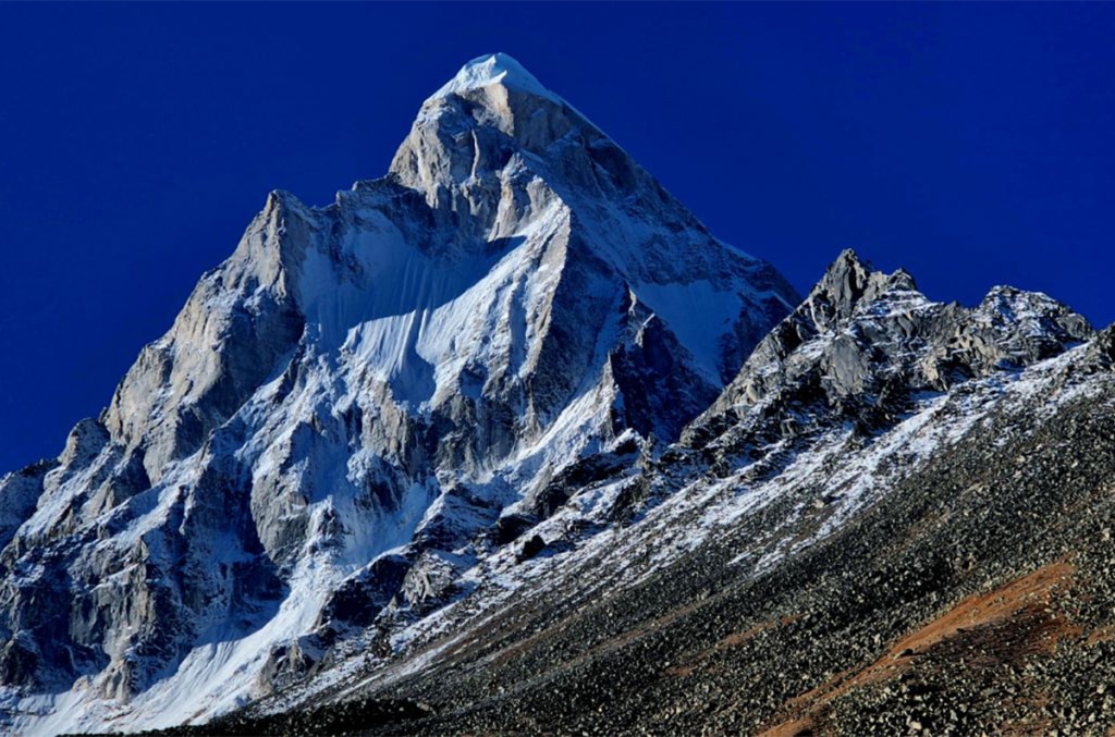 Lo Shivling da Tapovan, foto Stefano Ardito