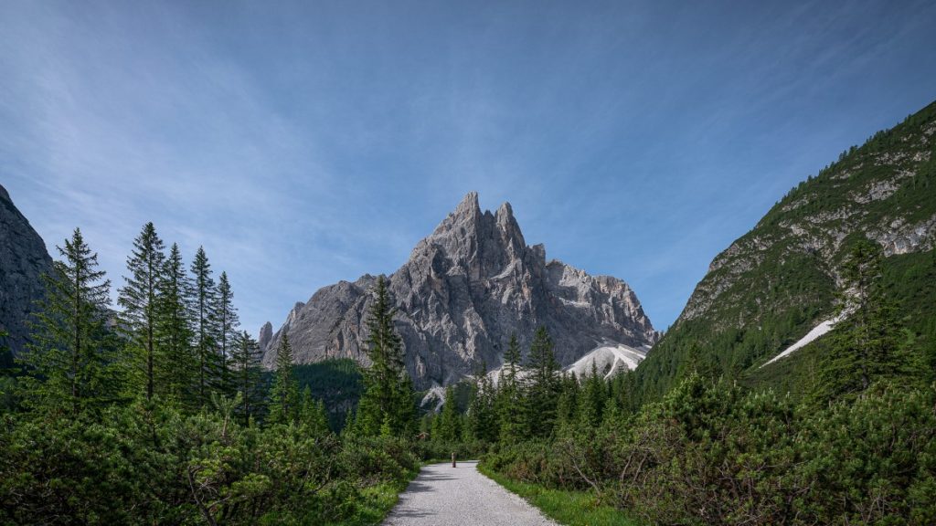 Cima Una e le Crode Fiscaline, lee montagne di casa dei Fratelli Innerkofler. Foto Luigi Tassi