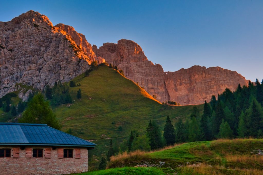 Il Rifugio Boz nelle Alpi feltrine @ AdobeStock