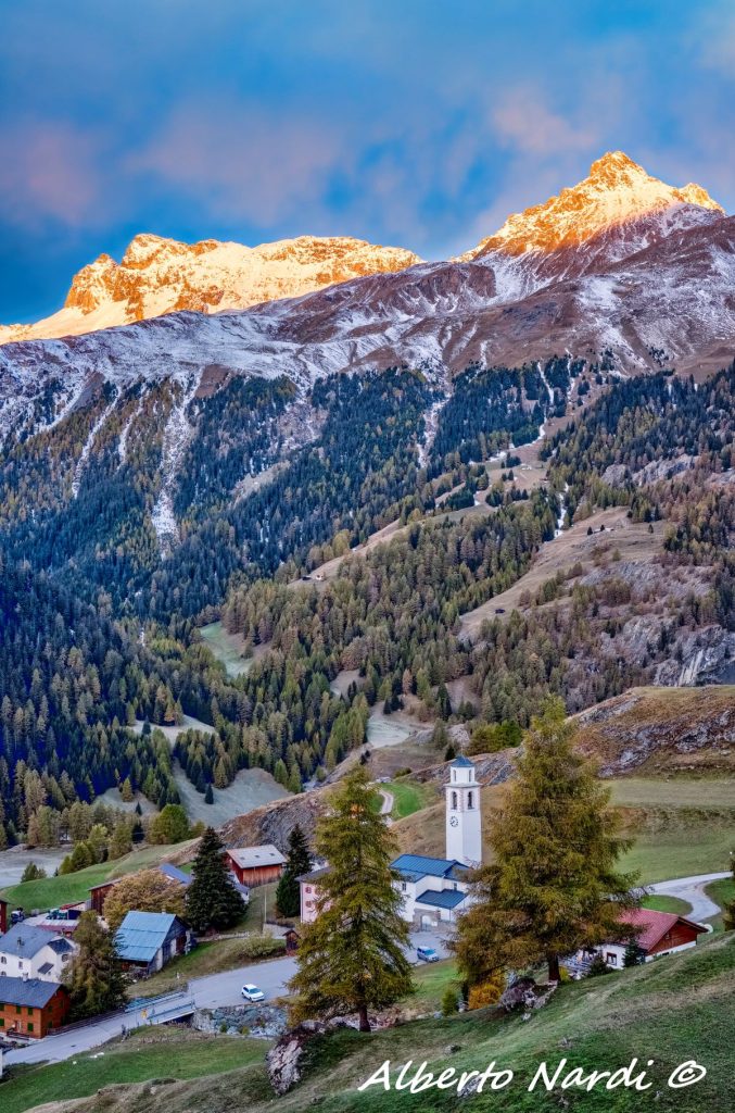Il villaggio di Surs. Foto Alberto Nardi