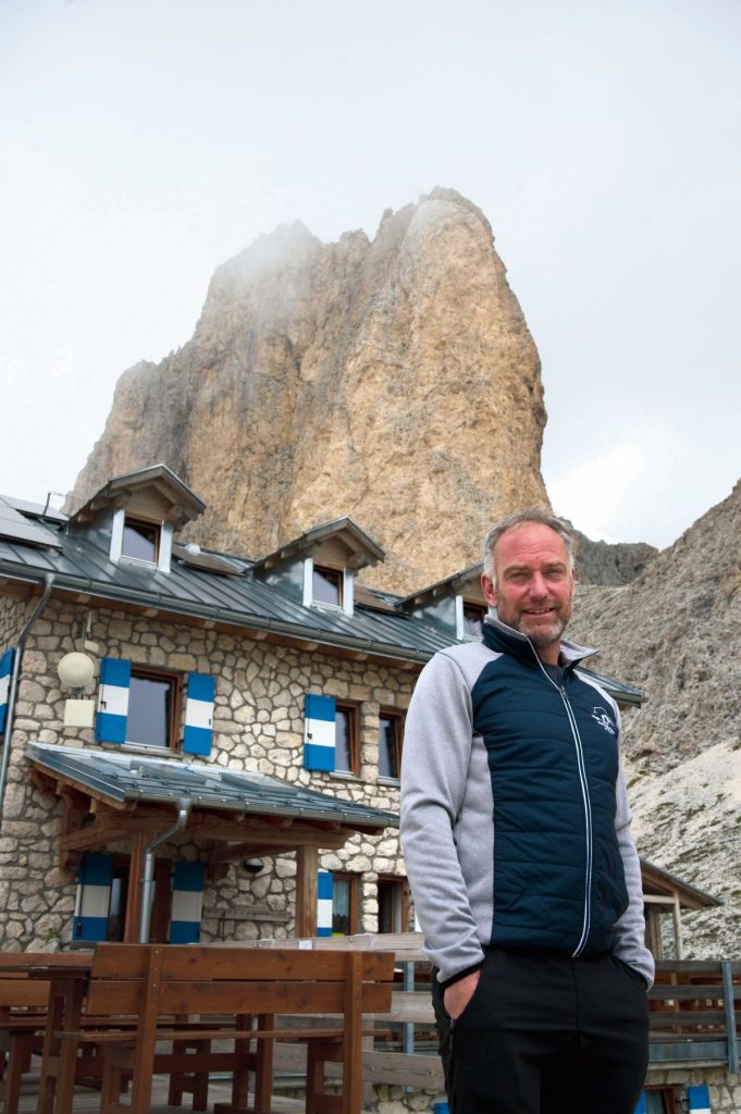 Martin Riz gestore del rifugio Antermoia. Foto Umberto Isman