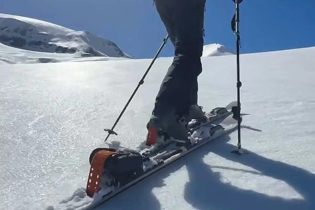I nuovi sci. Foto E-Skimo SA