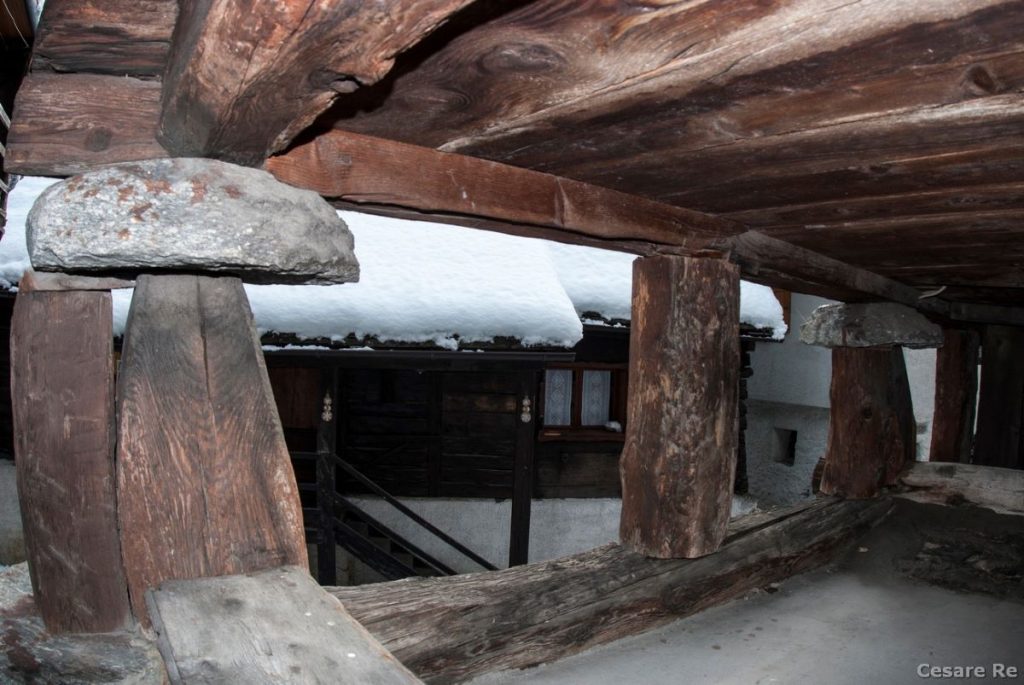 Architettura Walser a Riale. Foto Cesare Re