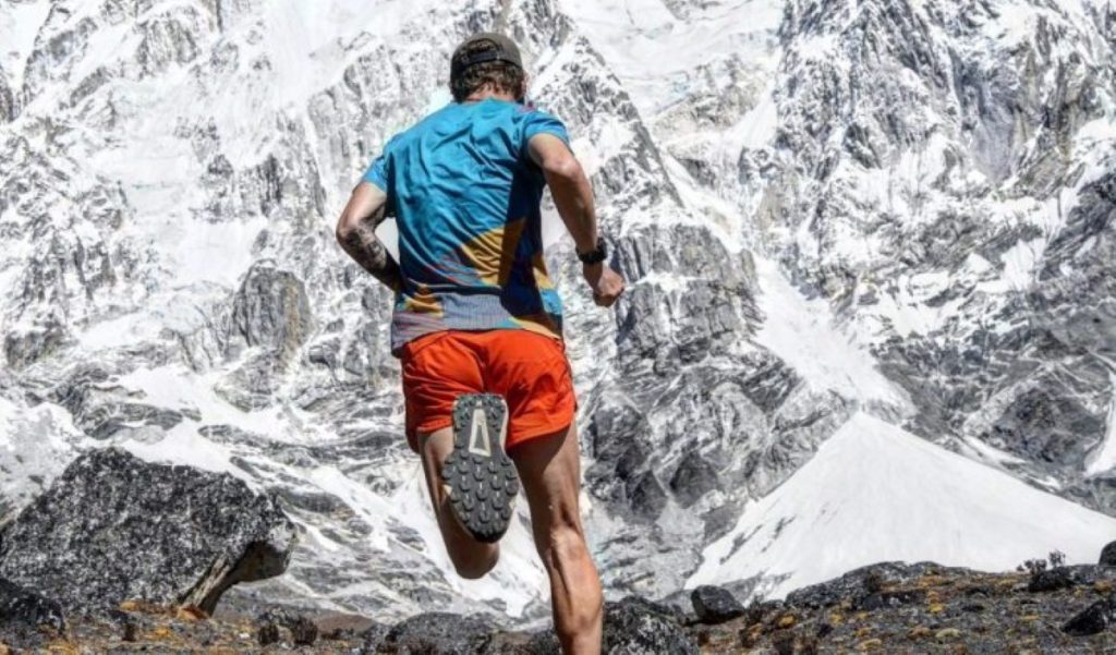 Tyler Andrews di corsa verso l