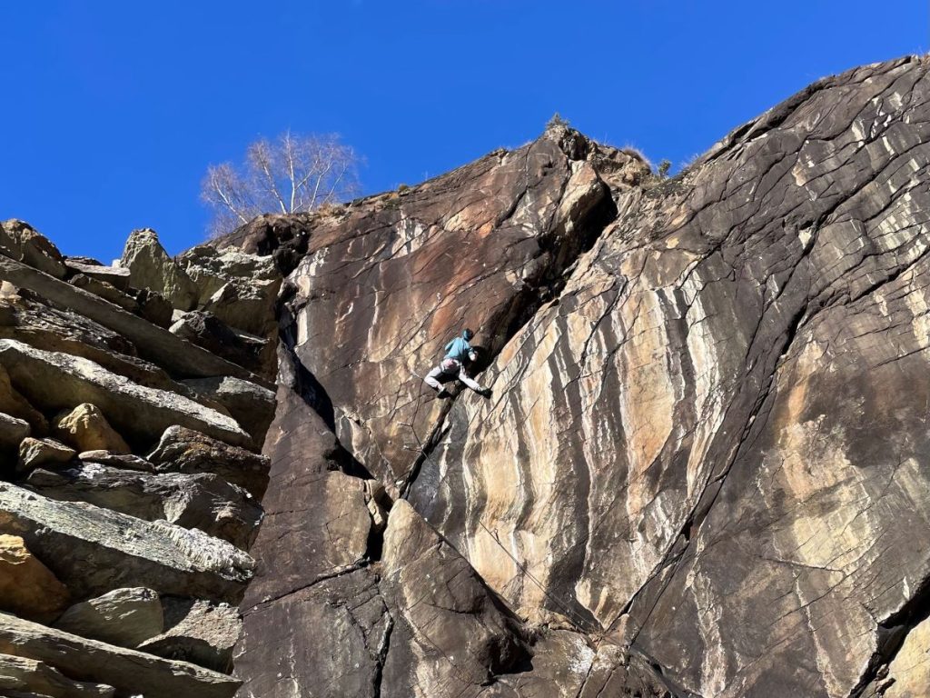 Strutture minori, vicine al fondovalle abitato, foto M. Comi