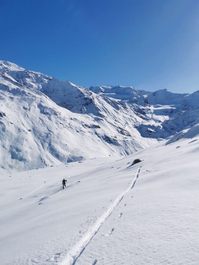 Verso la Cima Orientale dei Forni