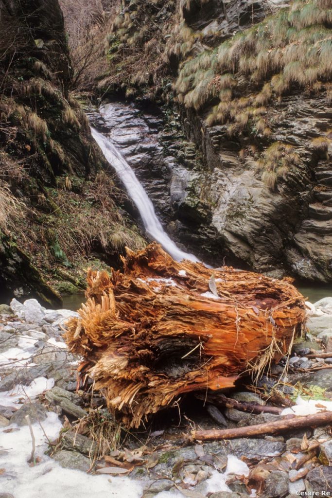 Cascata in Val Sermenza. Foto Cesare Re