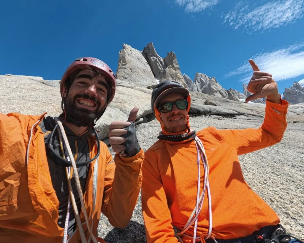 Ignacio Mulero e Matías Korten dopo aver salito Eternal Flauta su El Mochito. Foto M.Korten-I.Mulero