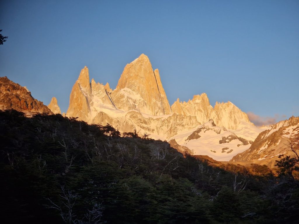 Il Fitz Roy, una delle montagne patagoniche sulle quali si misureranno i giovani alpinisti del CAI Eagle Team @ Archivio Della Bordella