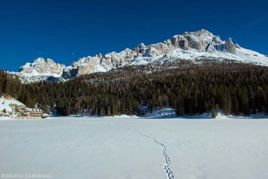 Il Lago di Misurina e i Cadini. Foto Roberto Carnevali